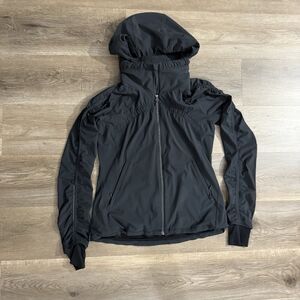 Lululemon Black Vented Lightweight Jacket Hooded Thumb Holes 4
